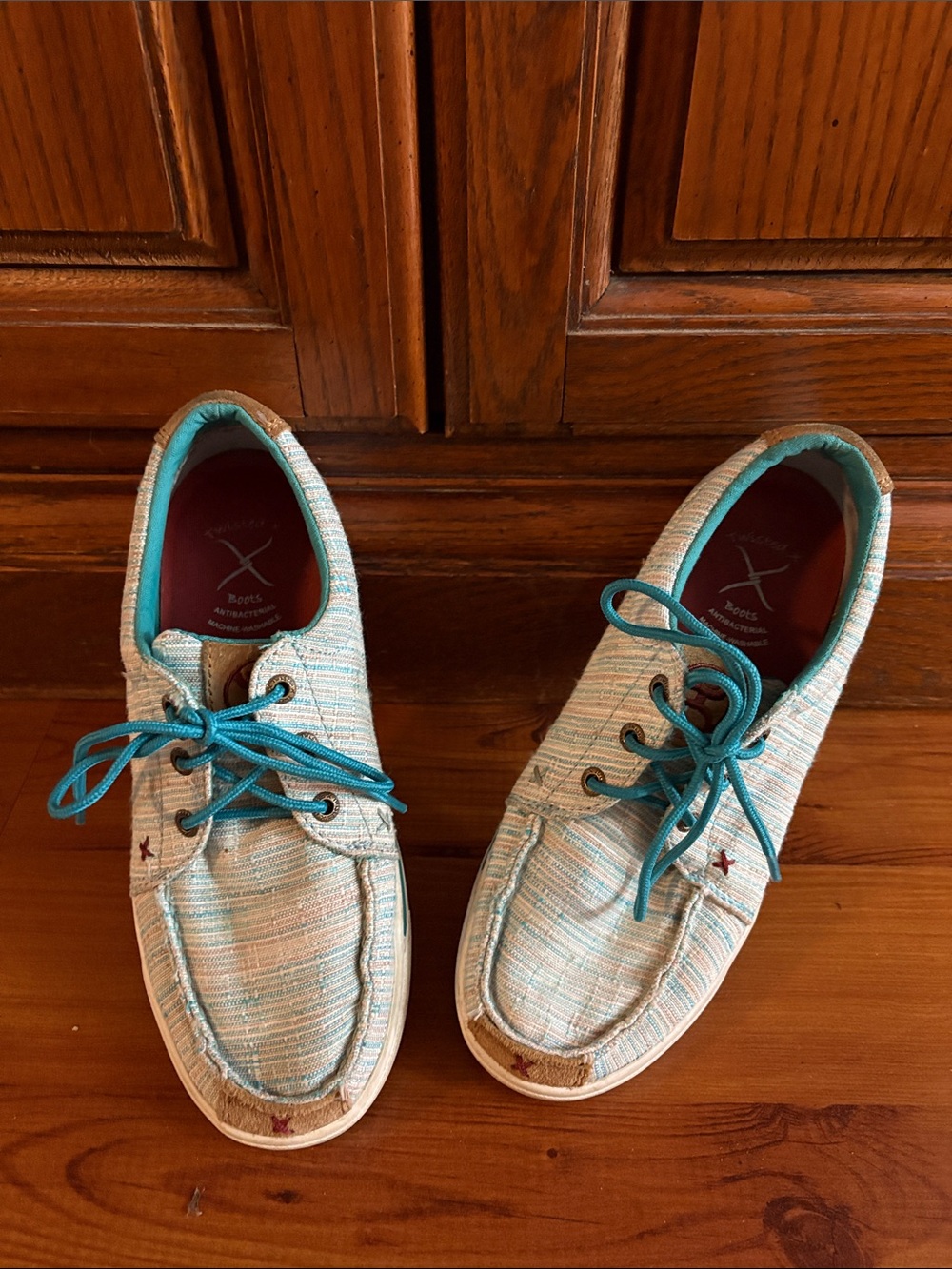 Twisted X Ladies Teal and Cream Lace-Up Sneakers